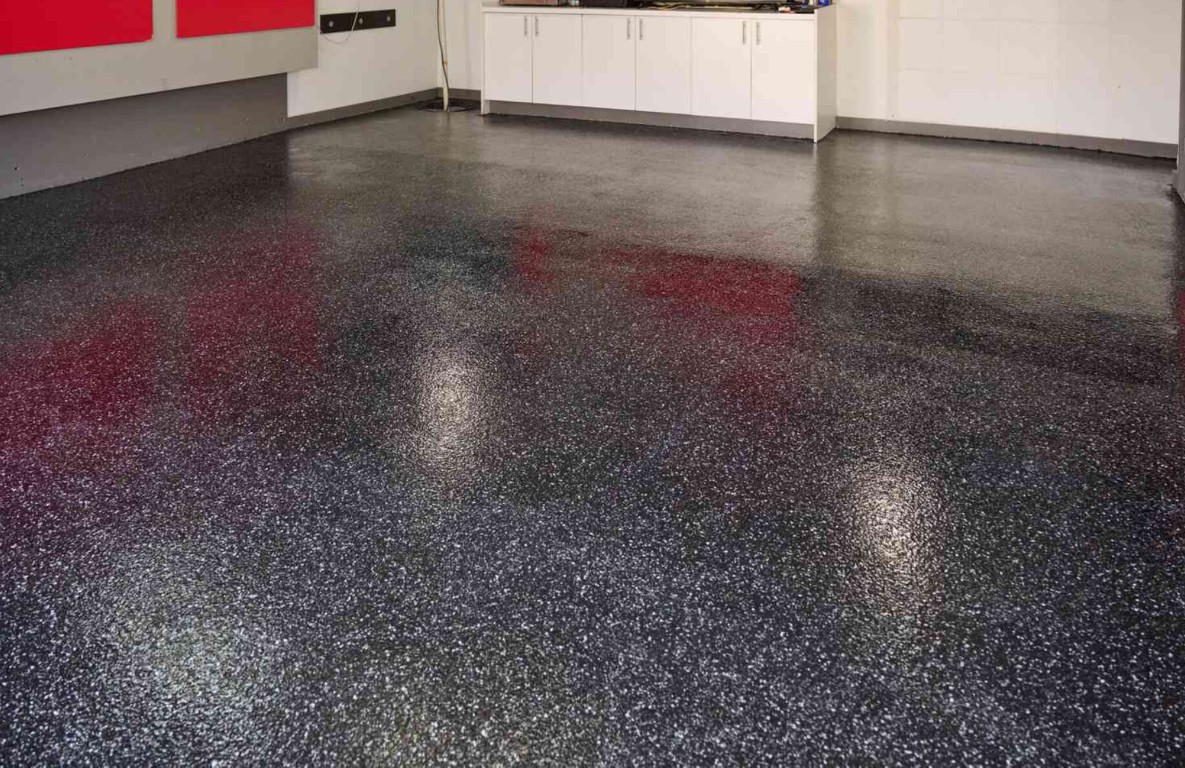 Epoxy garage floor coating installation in Paso Robles, CA